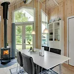Jarik - 1-2km To The Fjord By Interhome 펜션 *
