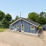 Jarik - 1-2km To The Fjord By Interhome 펜션