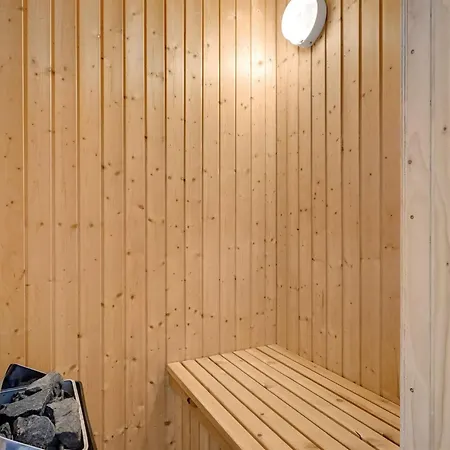 Holiday home Jarik - 1-2km To The Fjord By Interhome *