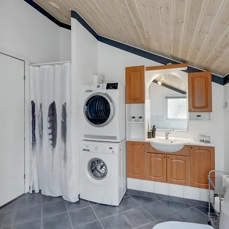 Jarik - 1-2km To The Fjord By Interhome * Hemmet