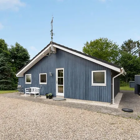 Jarik - 1-2km To The Fjord By Interhome *
